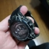 汚れた腕時計